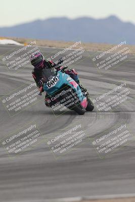 media/Sep-21-2025-Race Pace (Sun) [[98bf33ef95]]/Non Verified/1-Turns 9 and 10 (8am)/